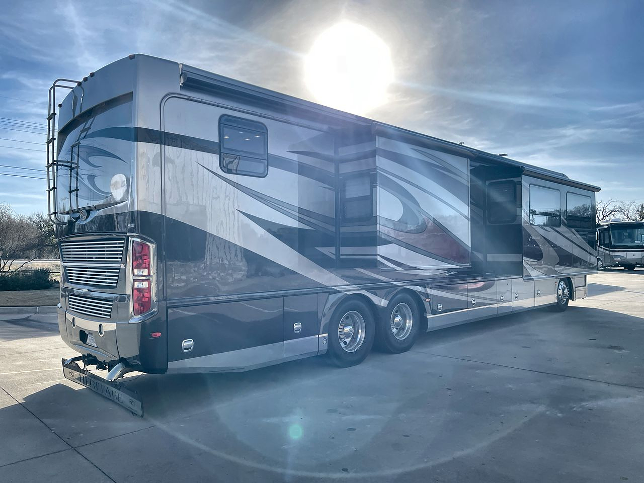 2011 AMERICAN COACH HERITAGE 45 BT