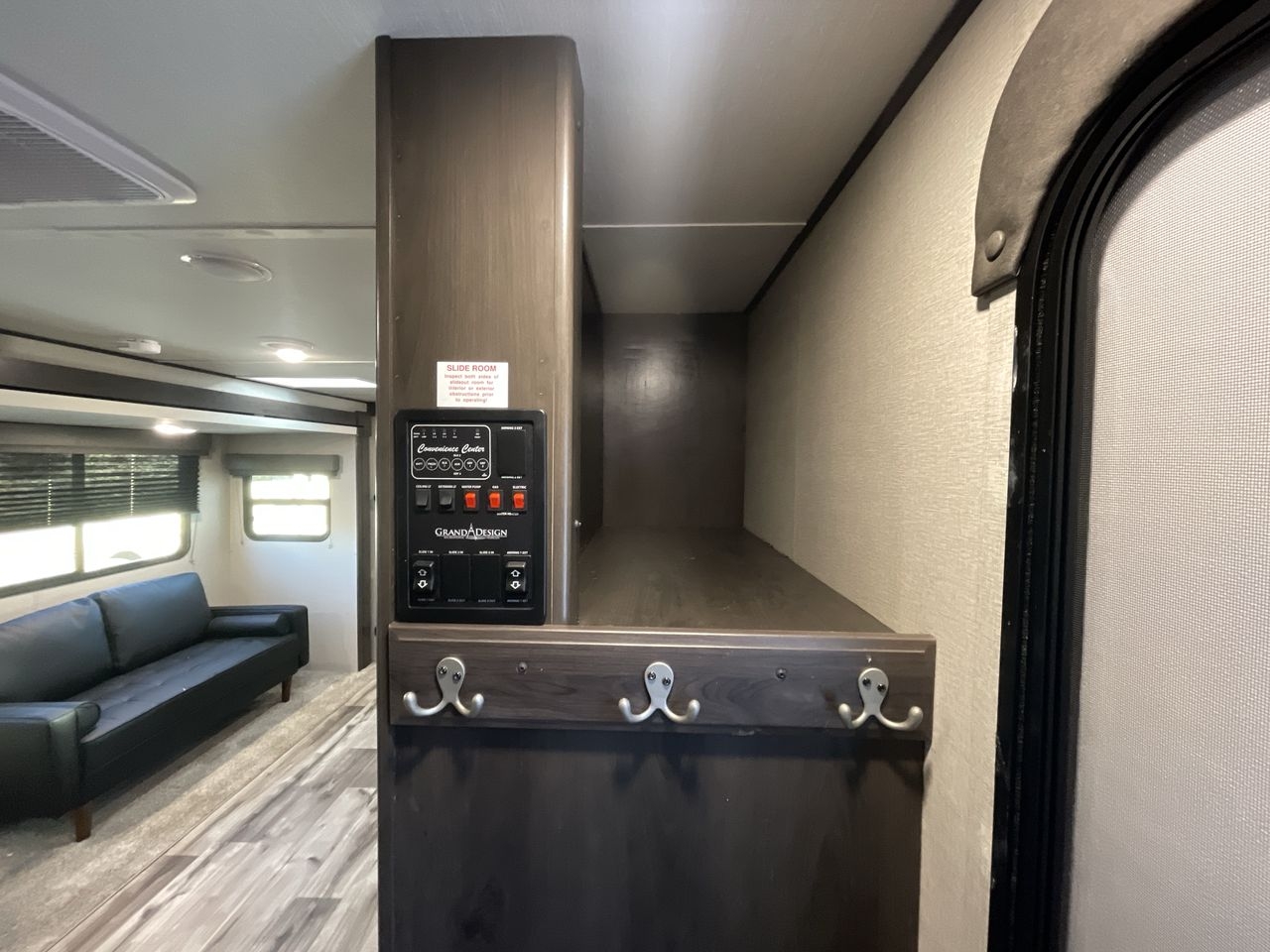 2022 GRAND DESIGN TRANSCEND 321BH