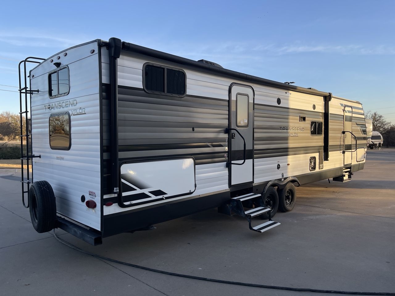 2022 GRAND DESIGN TRANSCEND 321BH