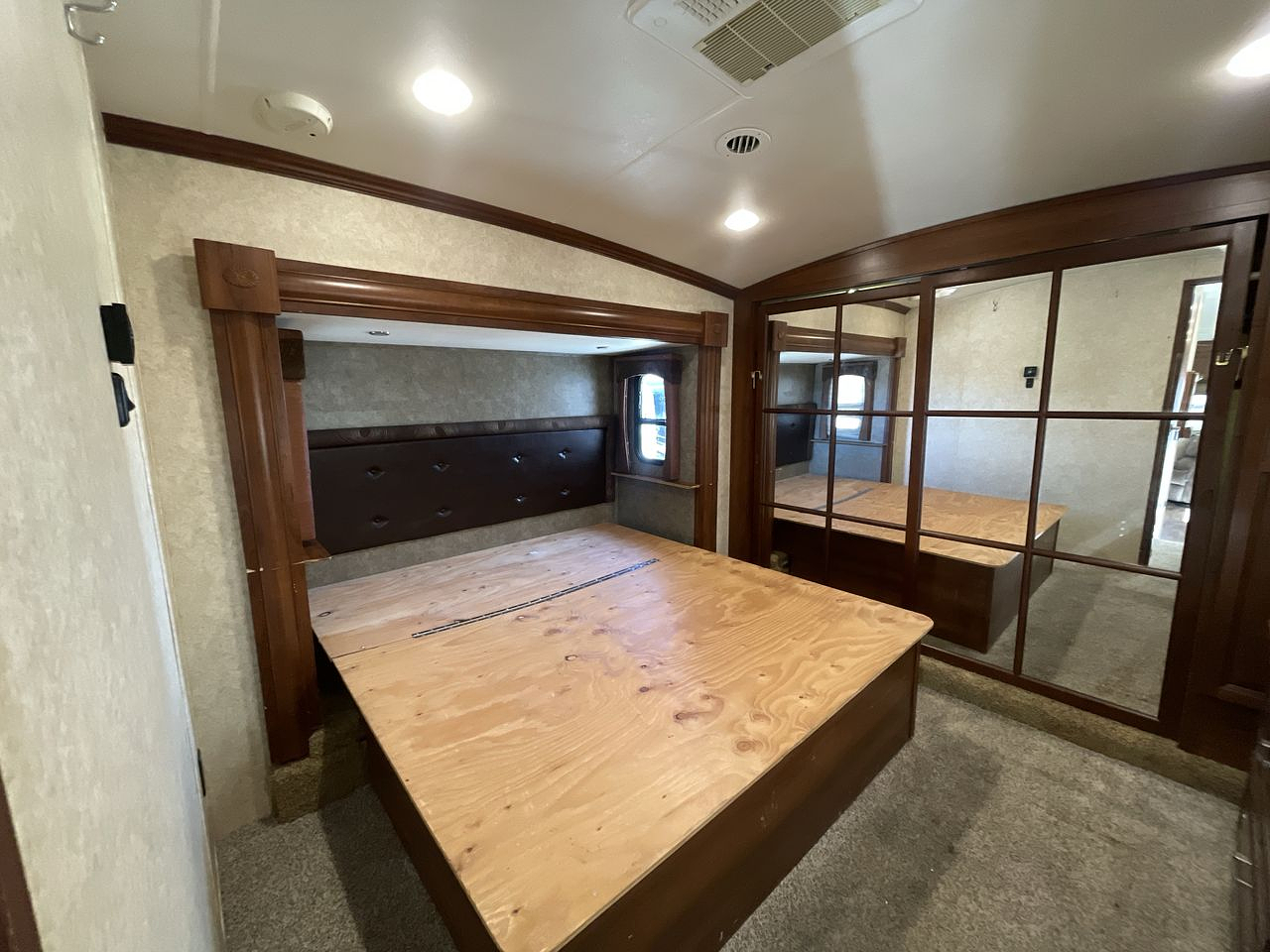 2014 BLUE RIDGE 3025RL