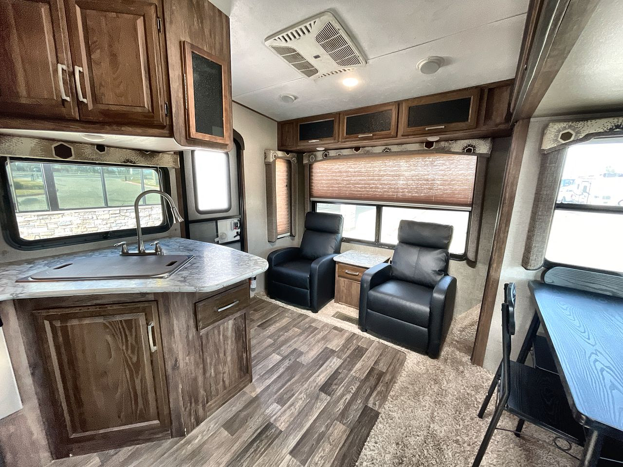 2017 KEYSTONE COUGAR 268RLSWE