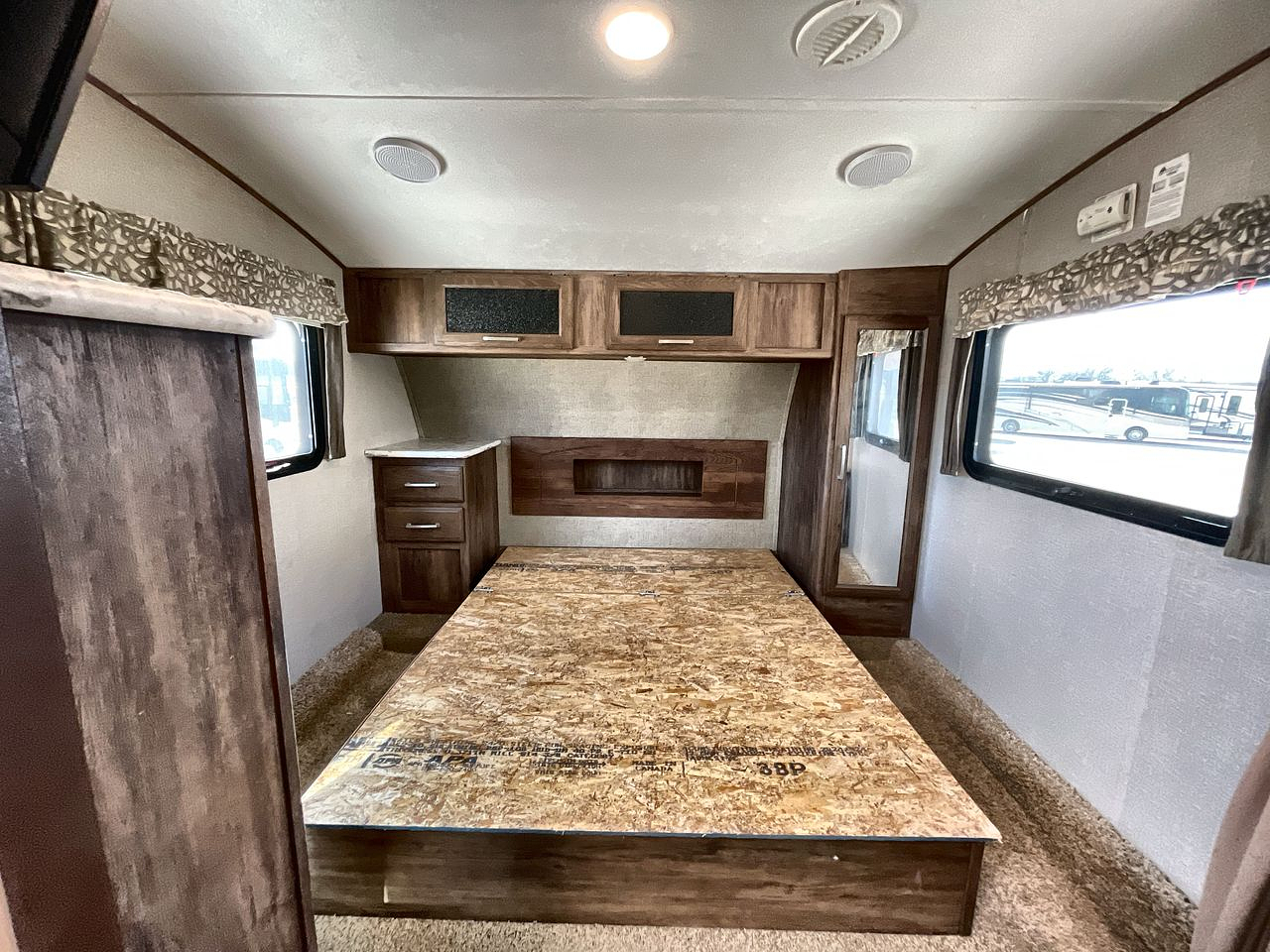 2017 KEYSTONE COUGAR 268RLSWE