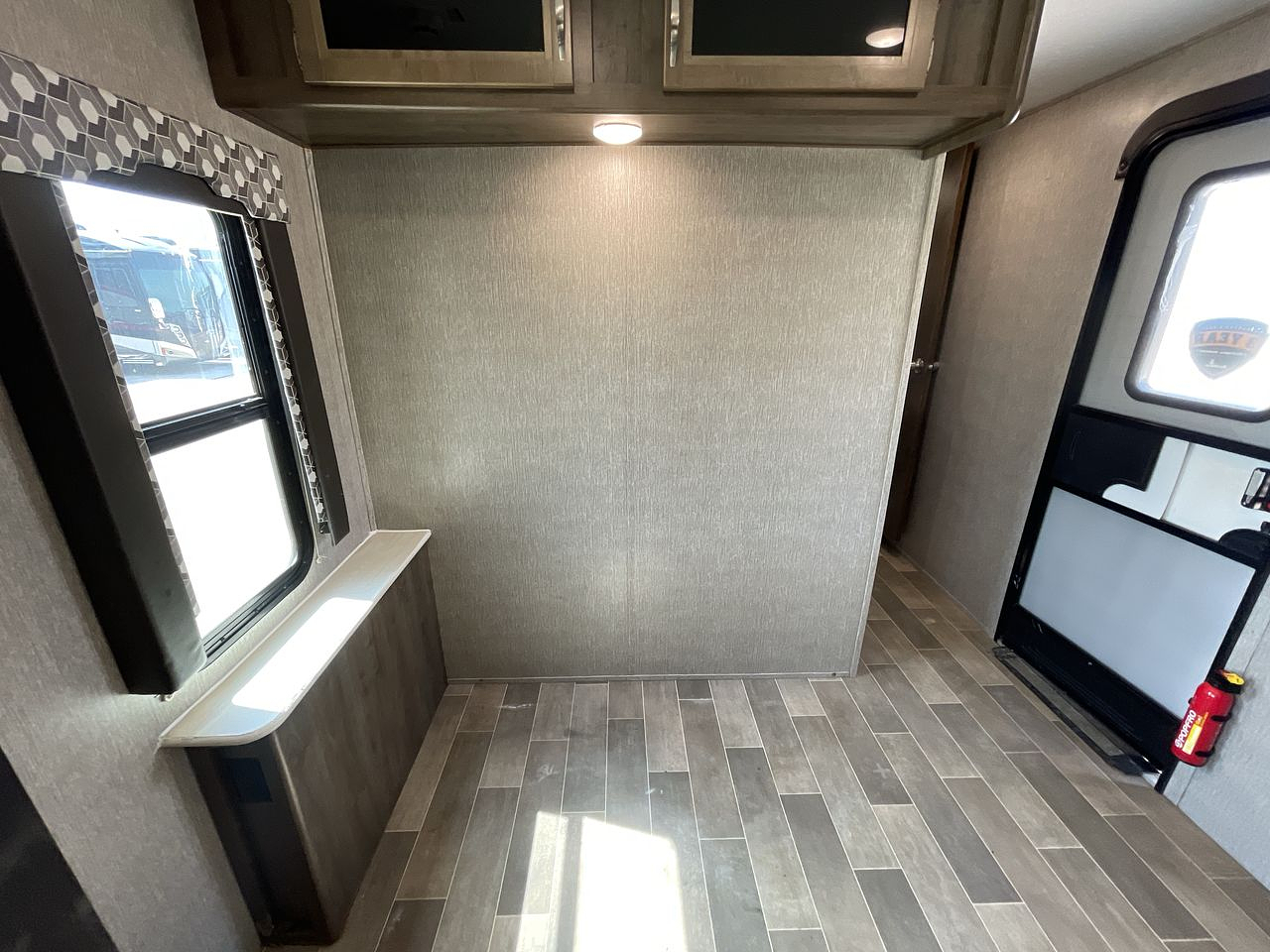 2019 KEYSTONE COLEMAN 2825RK
