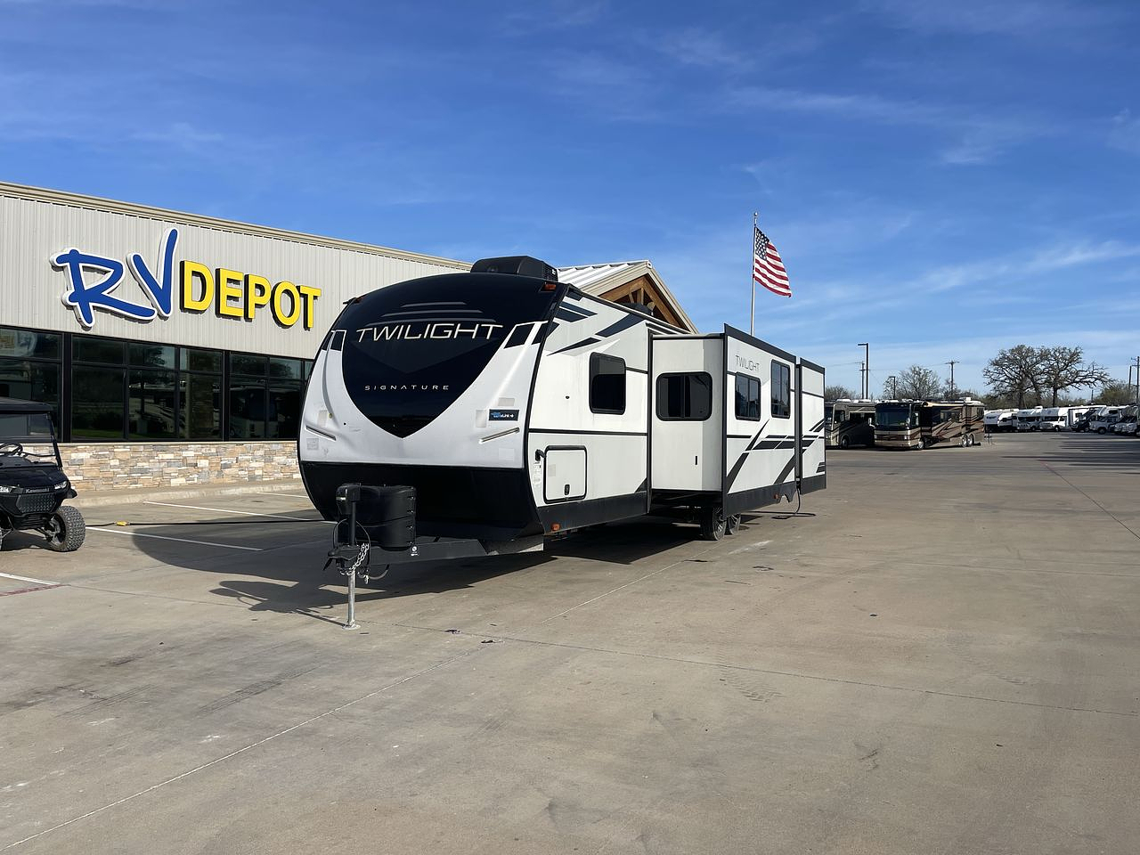 2021 HEARTLAND TWILIGHT M3300