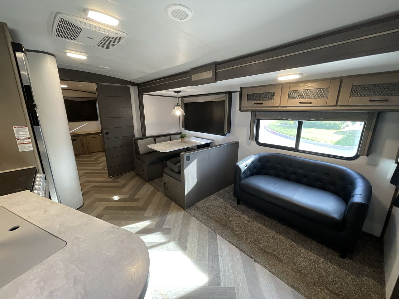 2021 HEARTLAND TWILIGHT M3300