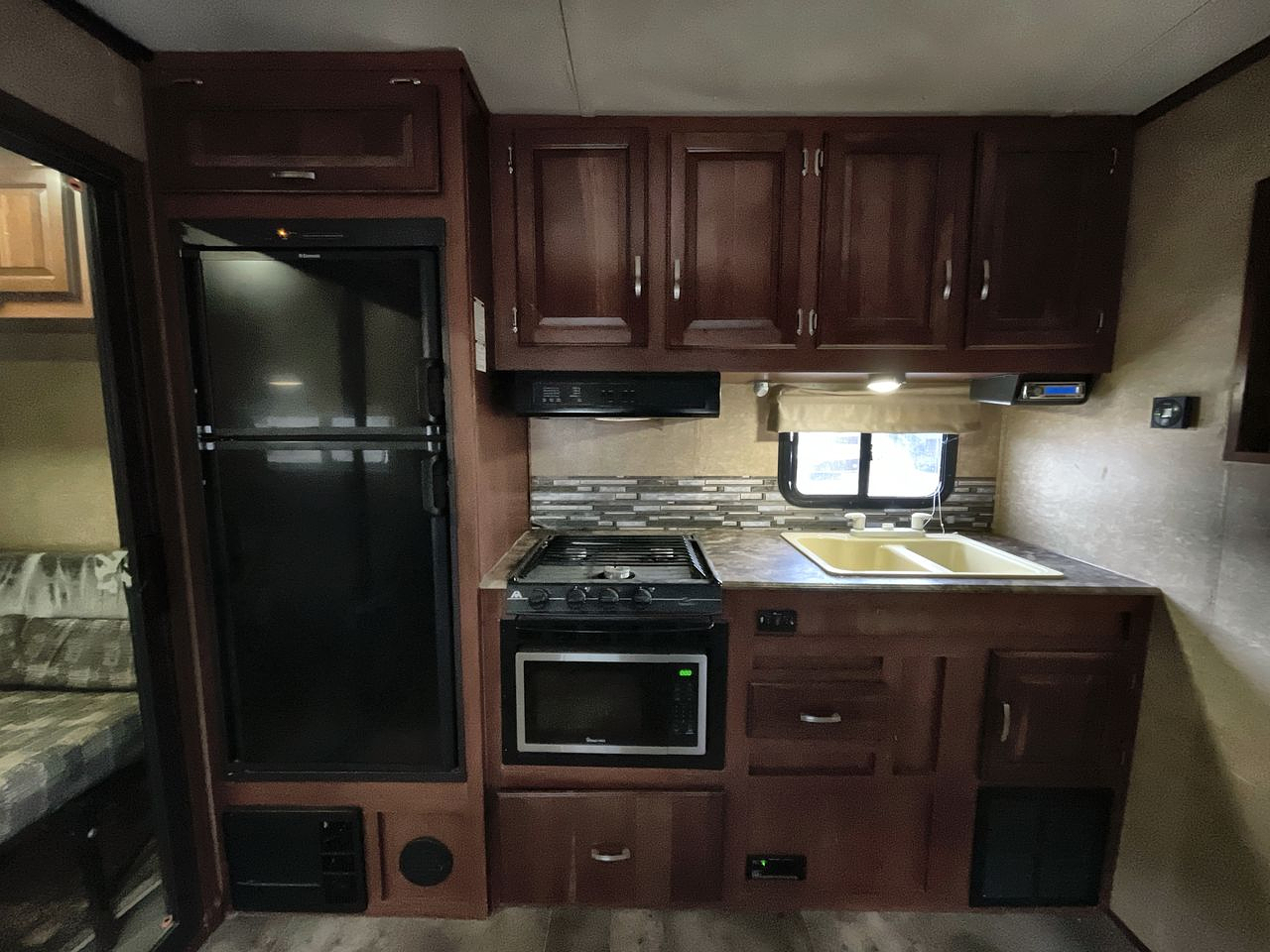 2014 WORK N PLAY WPT 30 WRS