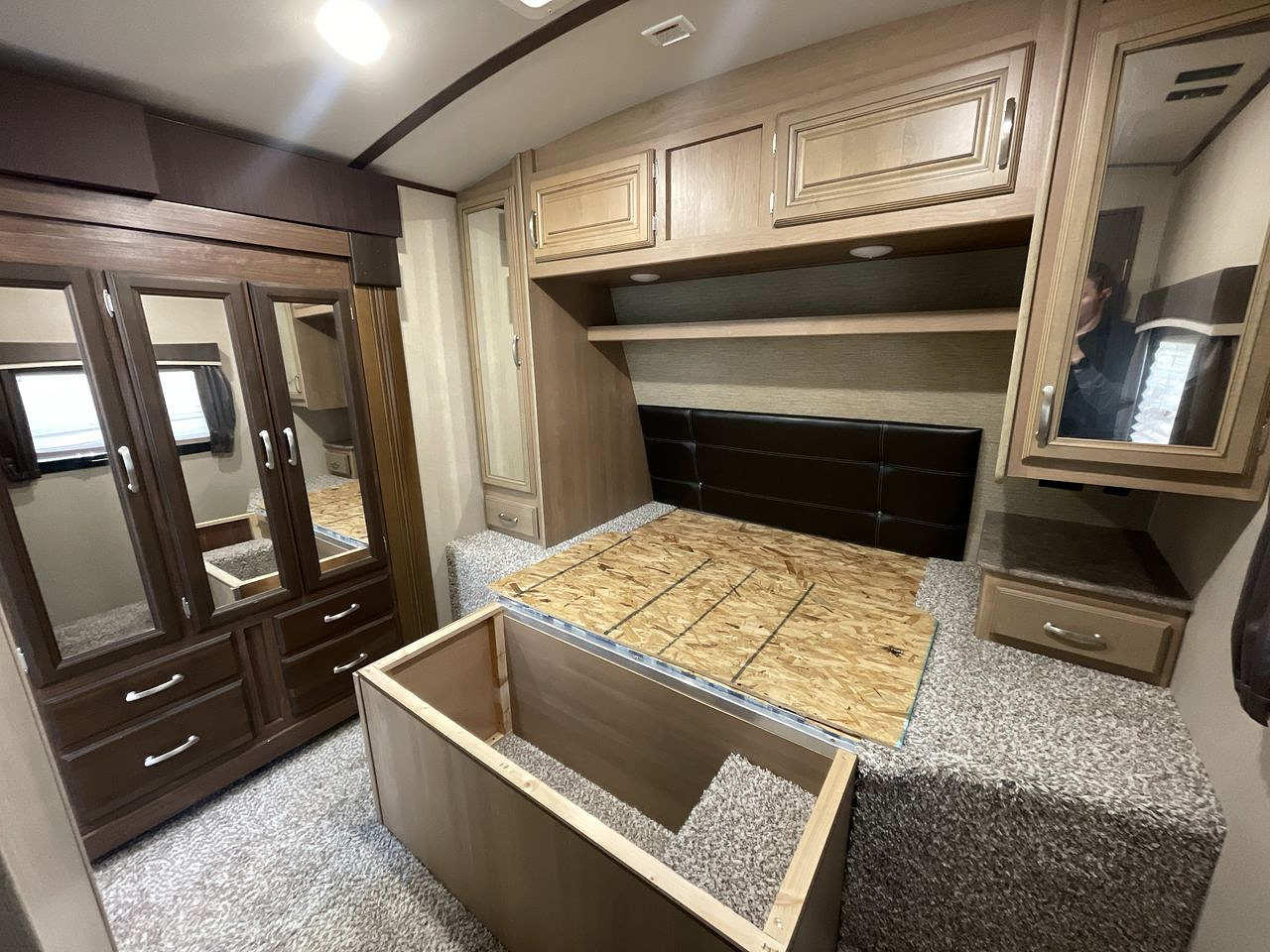 2018 DUTCHMEN DENALI 289RK