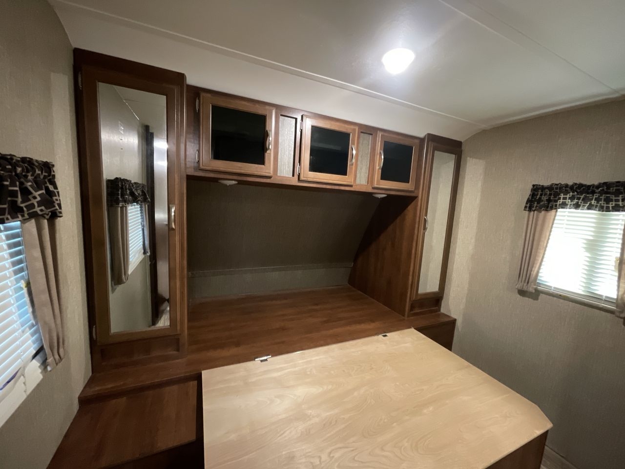 2017 KEYSTONE PASSPORT UL GRAND TOURING