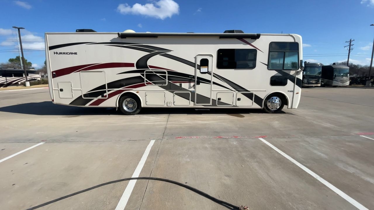 2022 THOR HURRICANE 34J