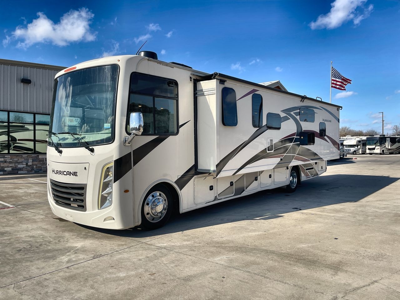 2022 THOR HURRICANE 34J