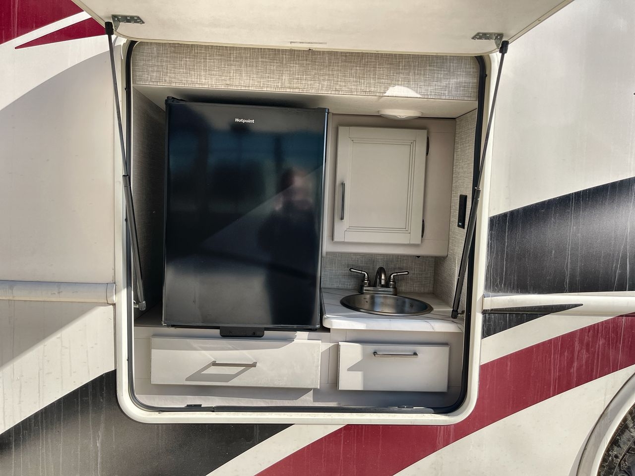 2022 THOR HURRICANE 34J