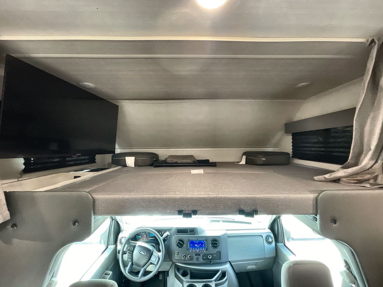 2024 EAST TO WEST ENTRADA 3100FB