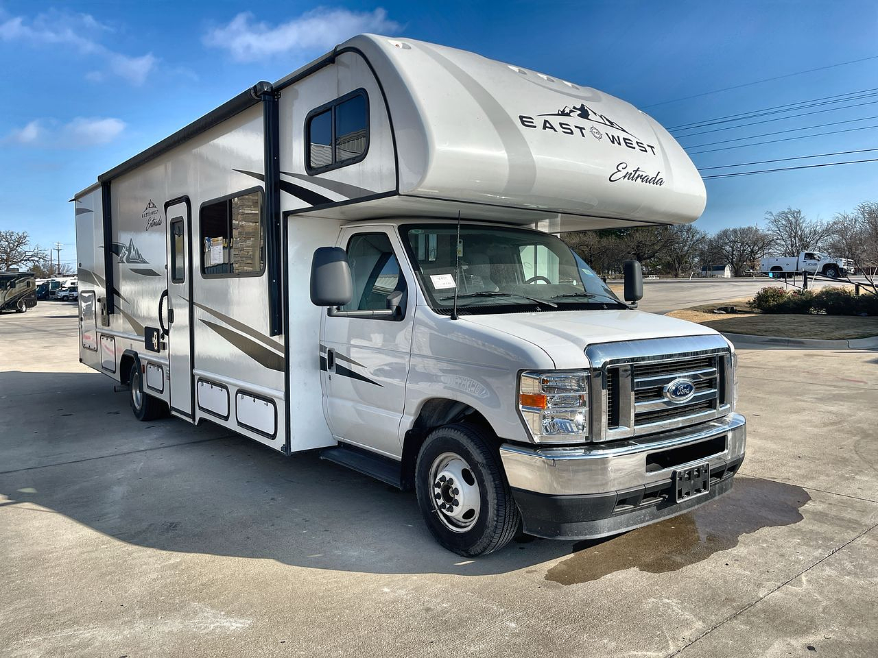 2024 EAST TO WEST ENTRADA 3100FB