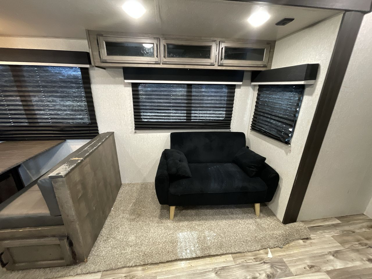 2022 KZ SPORT TREK 343VBH