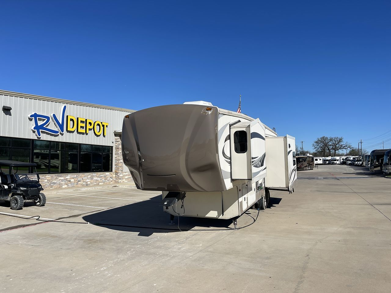 2015 FOREST RIVER CEDAR CREEK 29RE