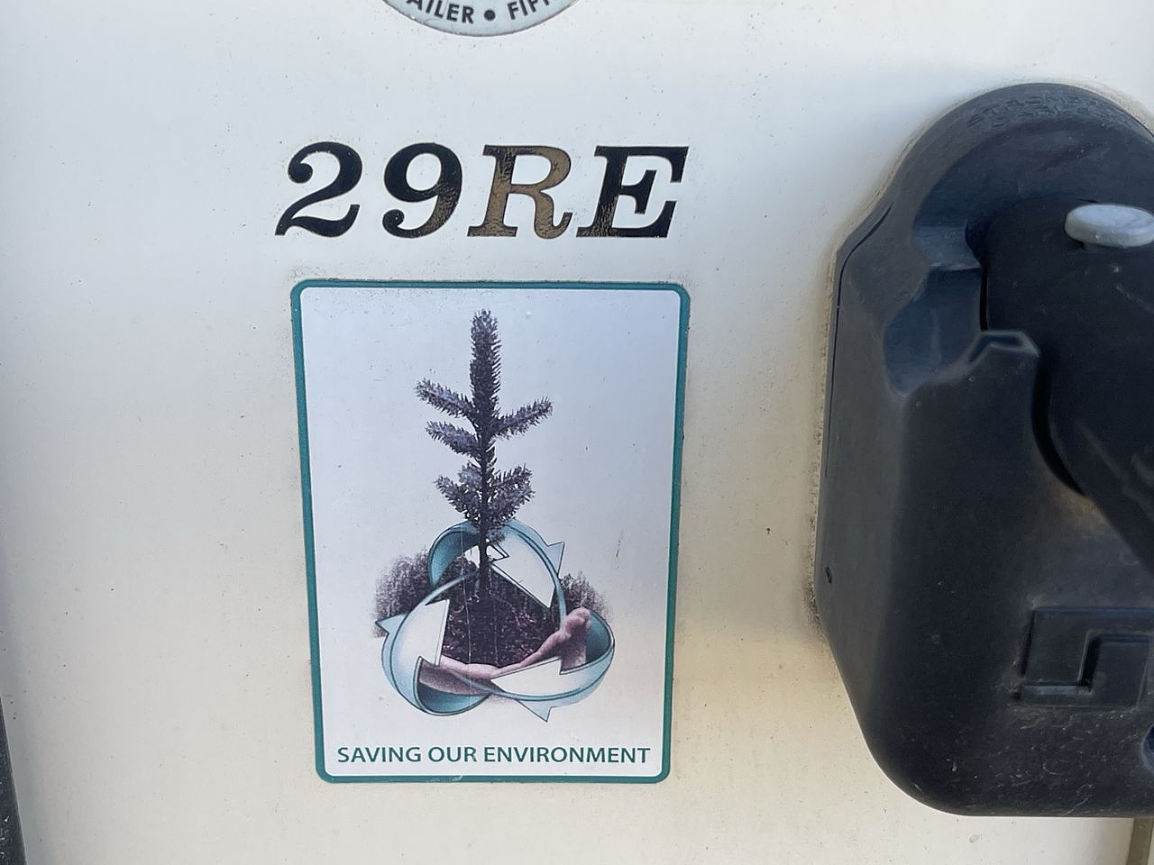 2015 FOREST RIVER CEDAR CREEK 29RE