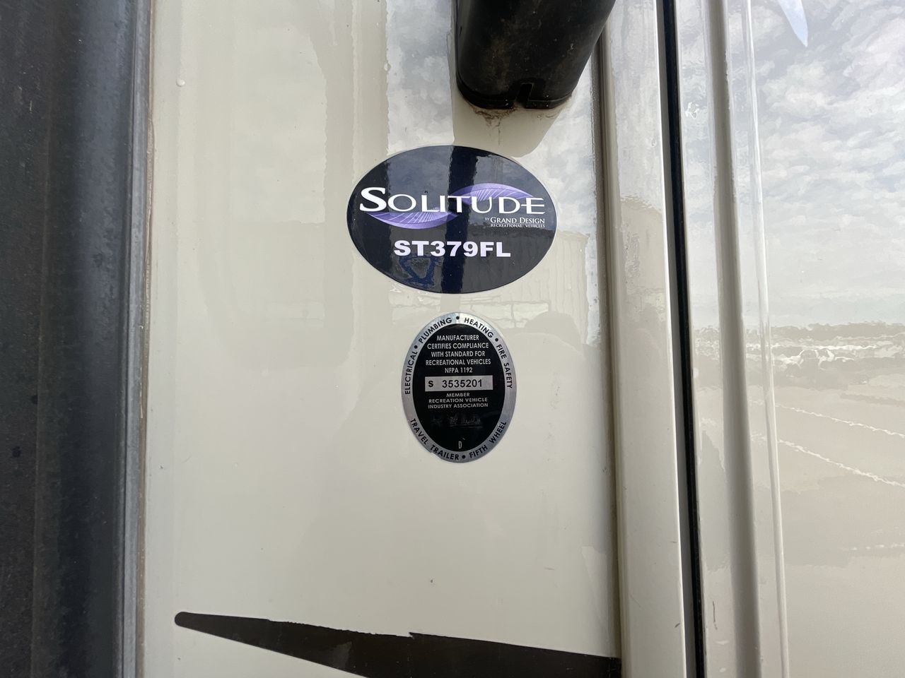 2015 GRAND DESIGN SOLITUDE 379FL