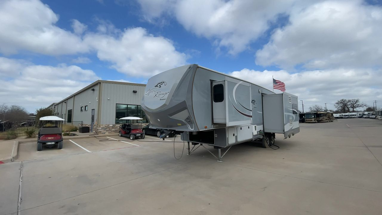 2017 HIGHLAND RIDGE OPEN RANGE 337RLS