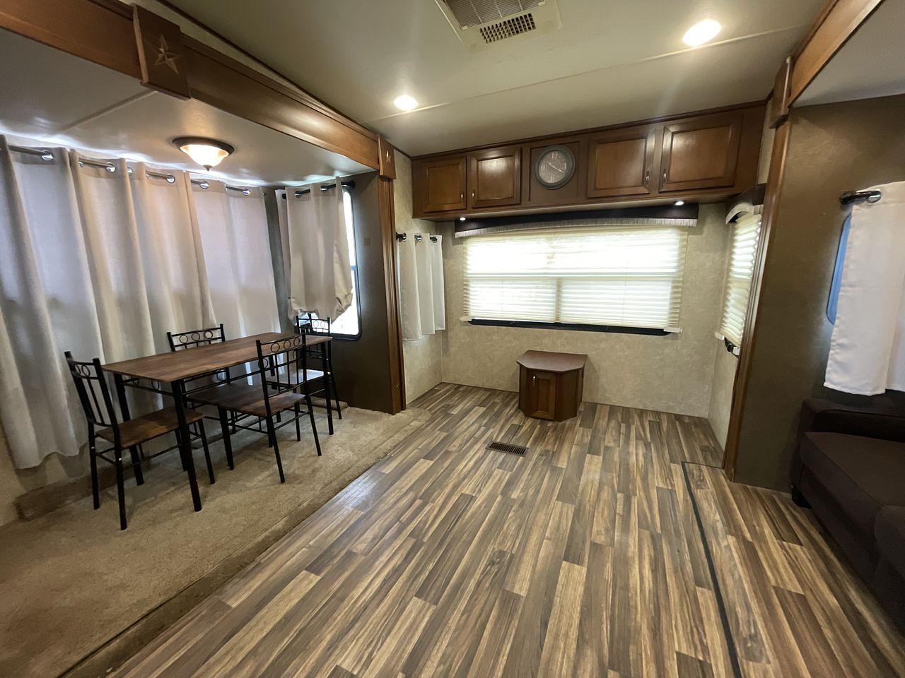 2017 HIGHLAND RIDGE OPEN RANGE 337RLS