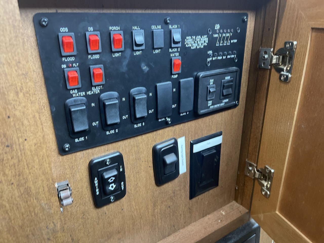 2017 HIGHLAND RIDGE OPEN RANGE 337RLS