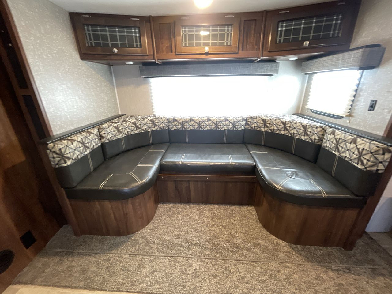 2018 HEARTLAND WILDERNESS 2450FB