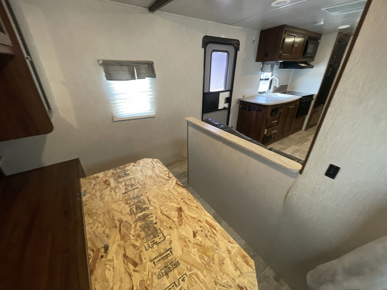 2018 HEARTLAND WILDERNESS 2450FB