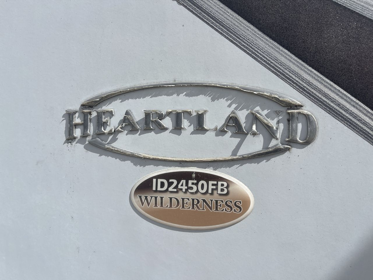 2018 HEARTLAND WILDERNESS 2450FB