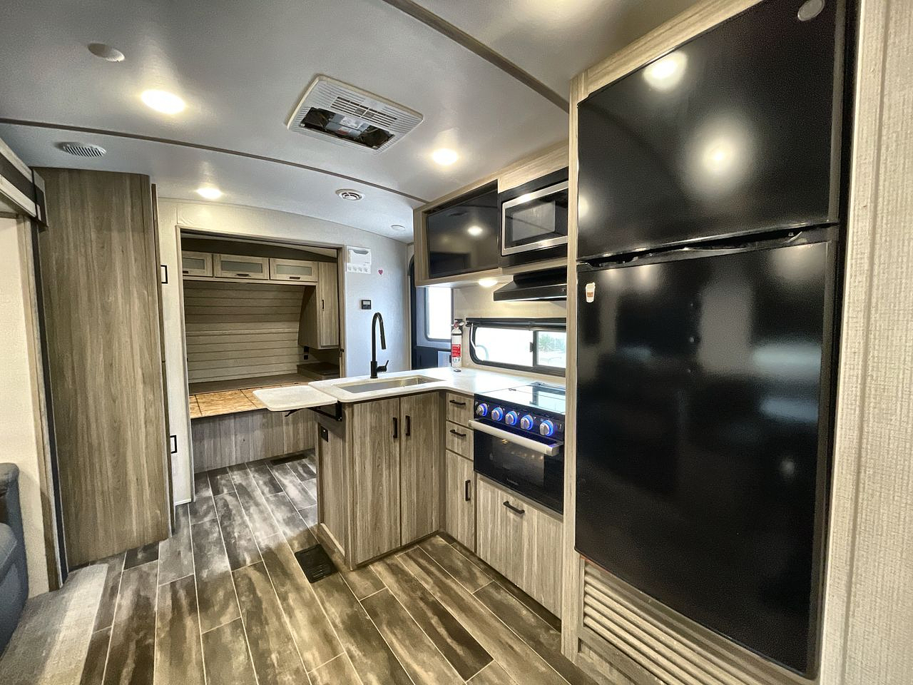 2022 KEYSTONE PASSPORT 3401QD