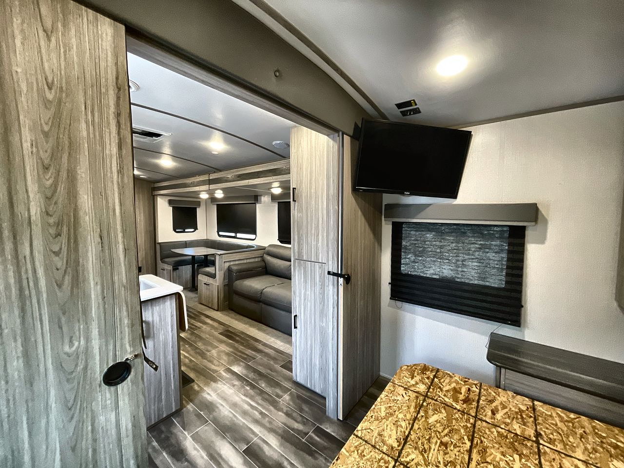 2022 KEYSTONE PASSPORT 3401QD