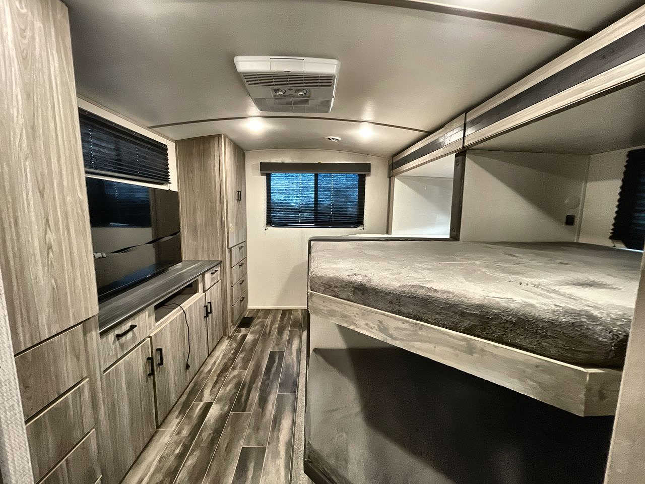 2022 KEYSTONE PASSPORT 3401QD