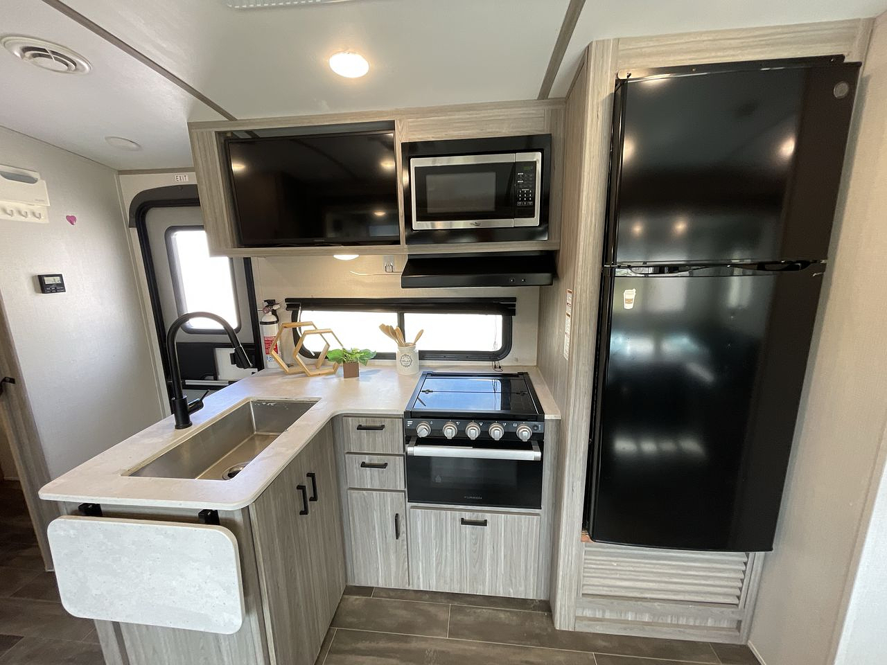 2022 KEYSTONE PASSPORT 3401QD
