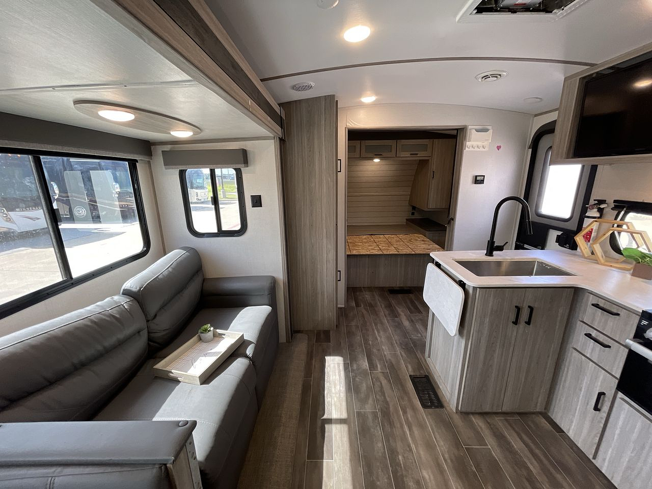 2022 KEYSTONE PASSPORT 3401QD