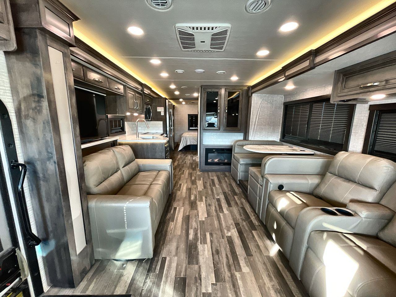 2024 JAYCO PRECEPT