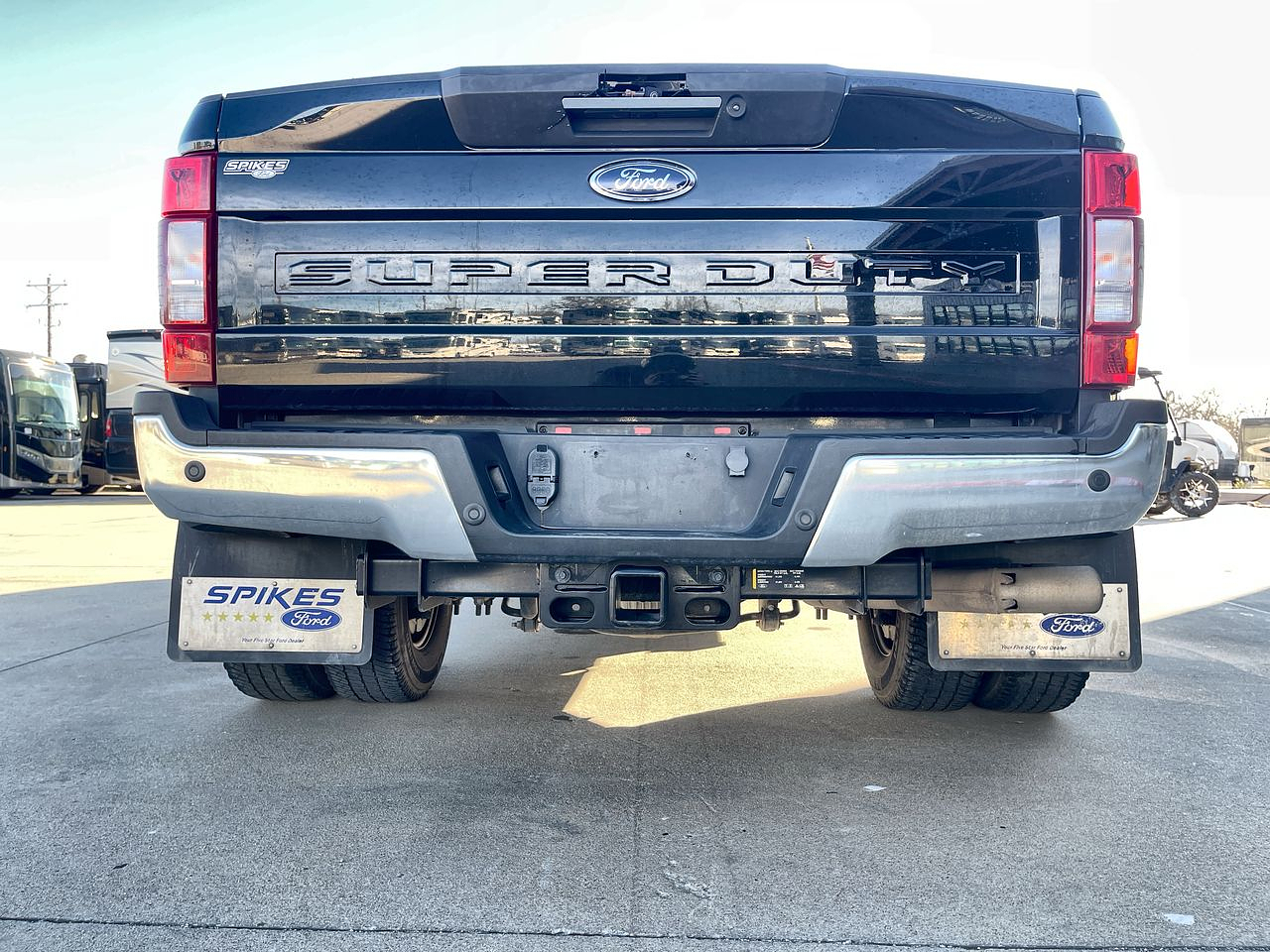 2022 Ford F-350 LARIAT FX4