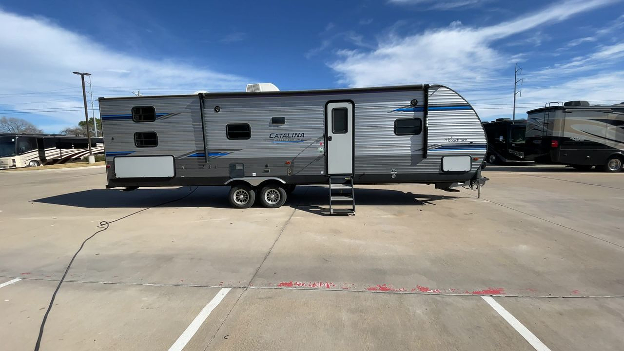 2020 COACHMEN CATALINA 303QBCK