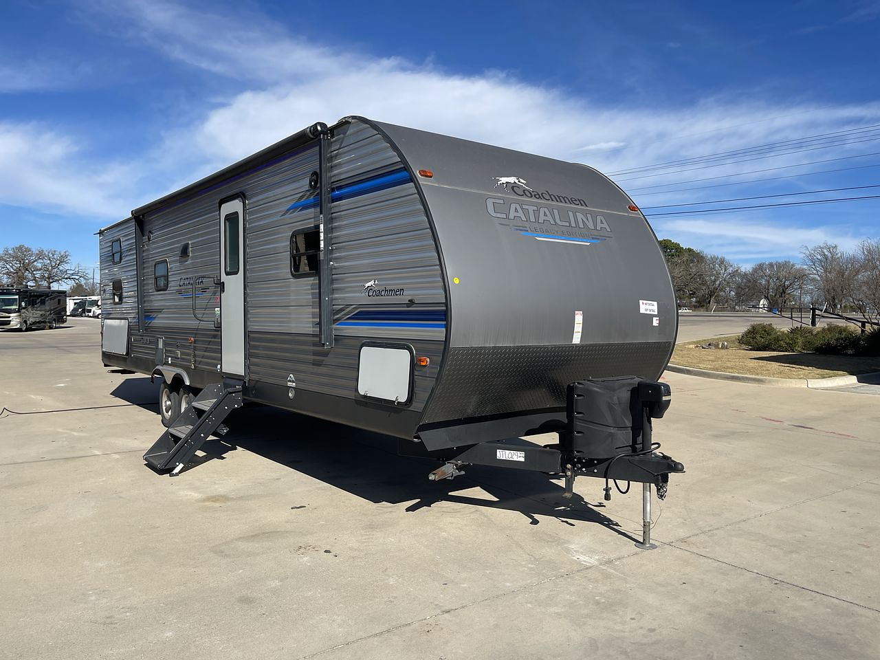 2020 COACHMEN CATALINA 303QBCK