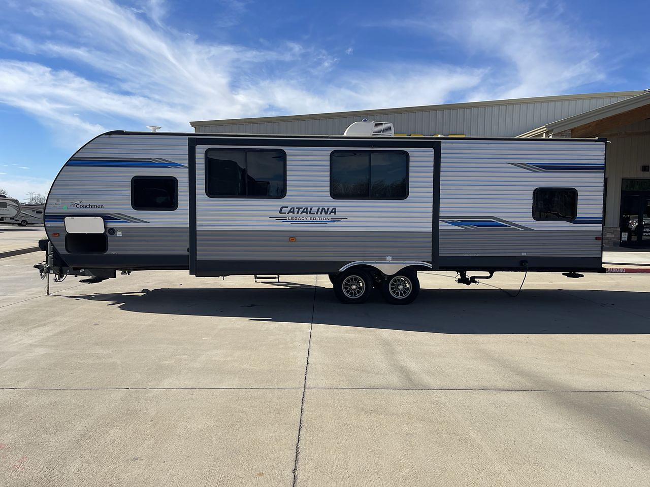 2020 COACHMEN CATALINA 303QBCK