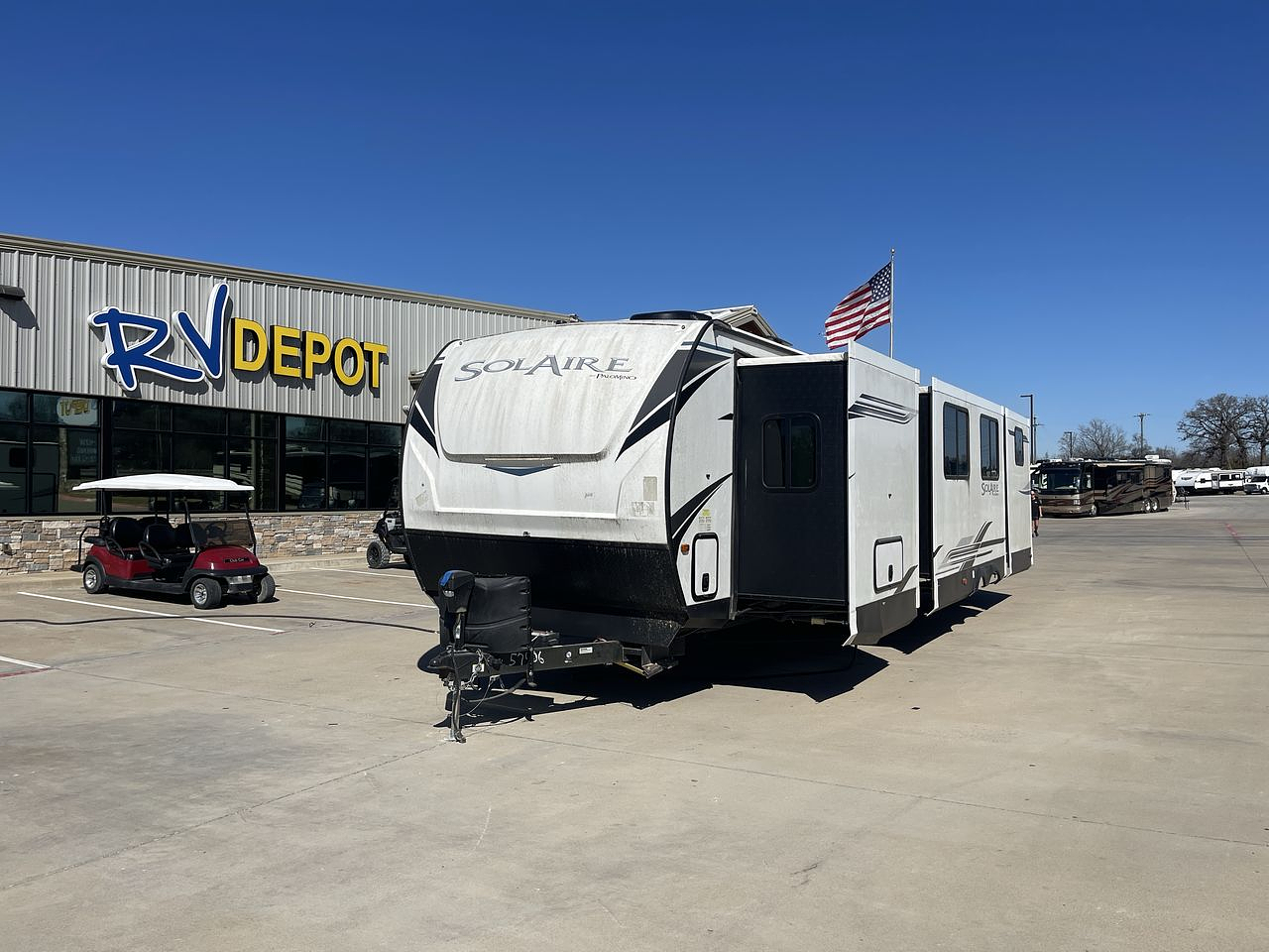 2022 PALOMINO SOLAIRE 320TSBH