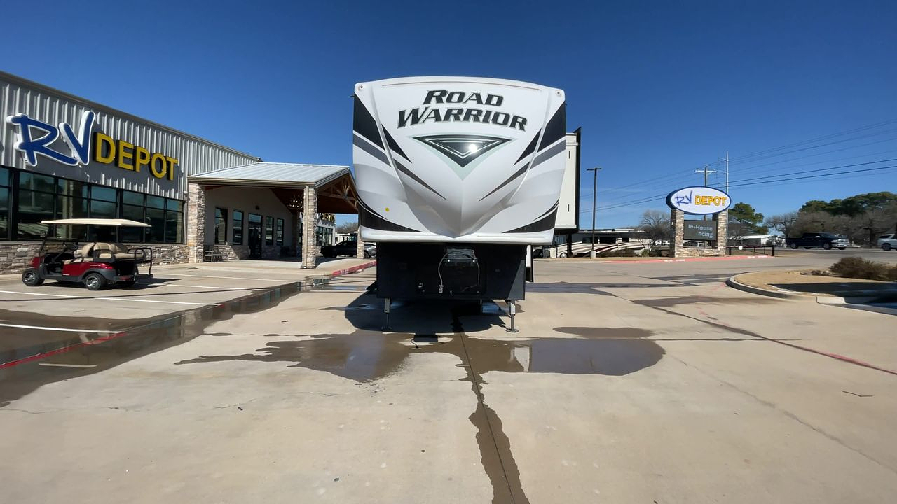 2019 HEARTLAND ROAD WARRIOR 427RW