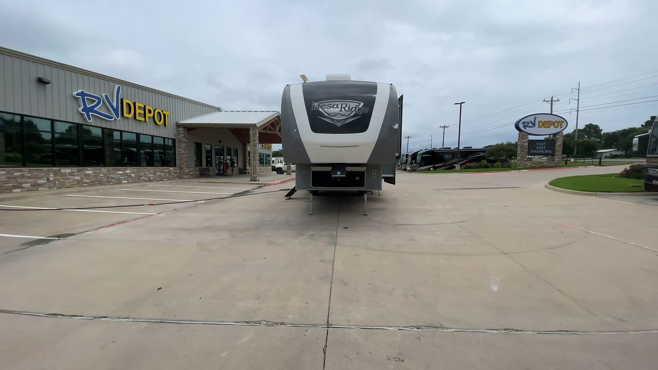 2020 HIGHLAND RIDGE MESA RIDGE 335MBH