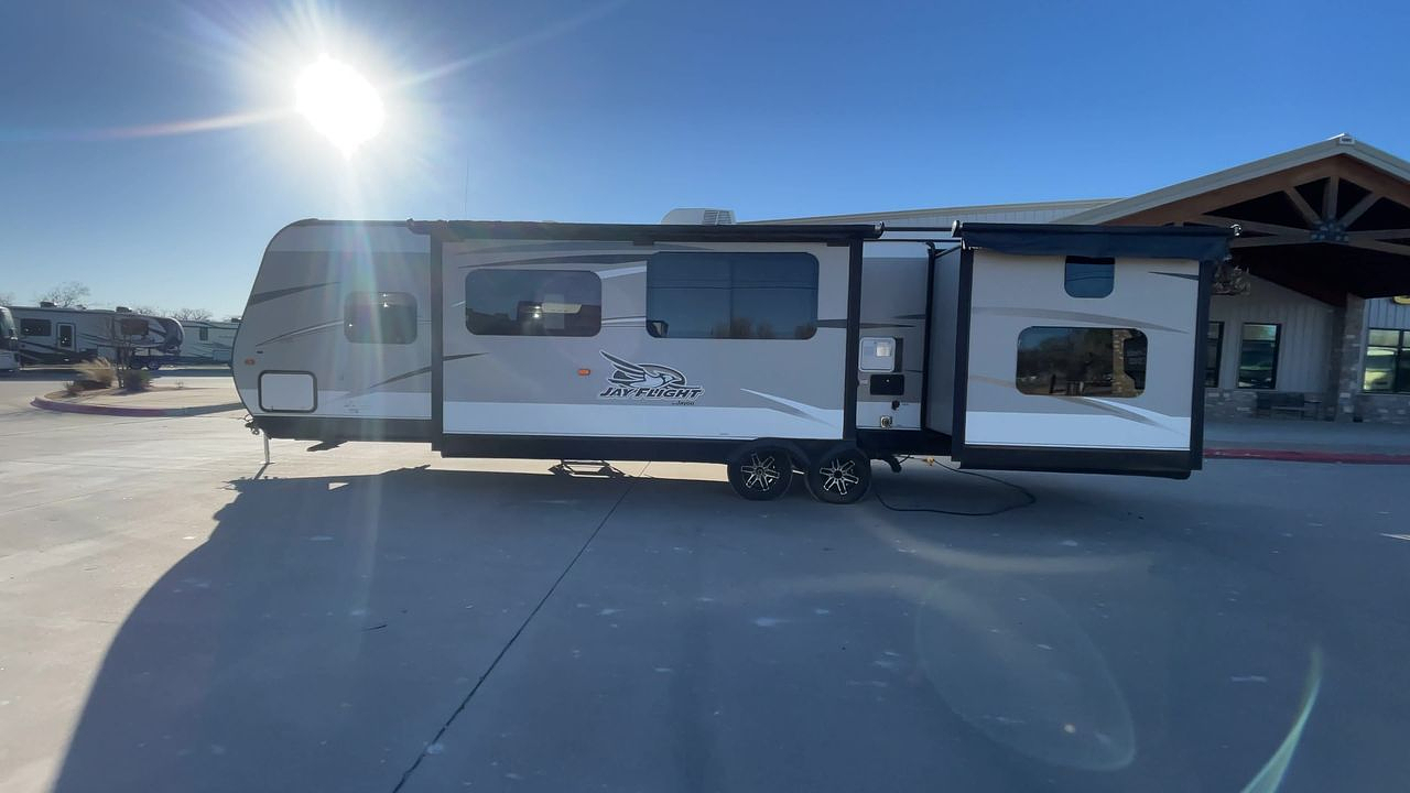 2017 JAYCO JAYFLIGHT 32BHDS