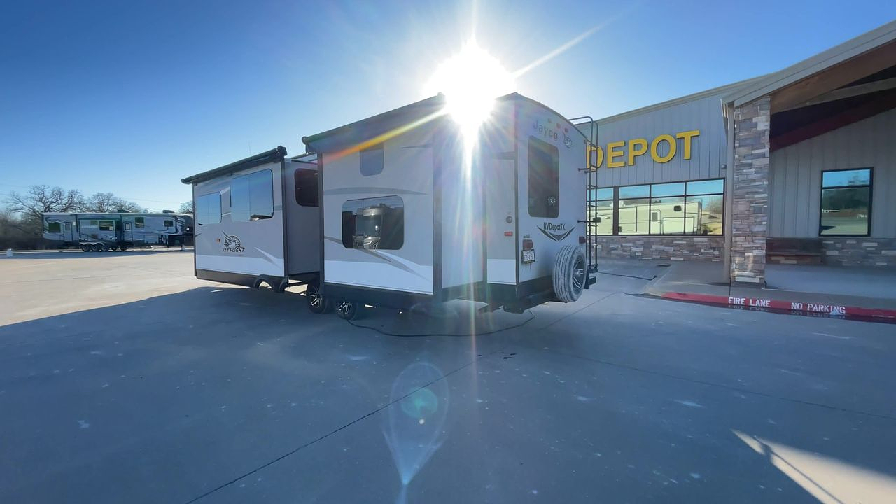 2017 JAYCO JAYFLIGHT 32BHDS