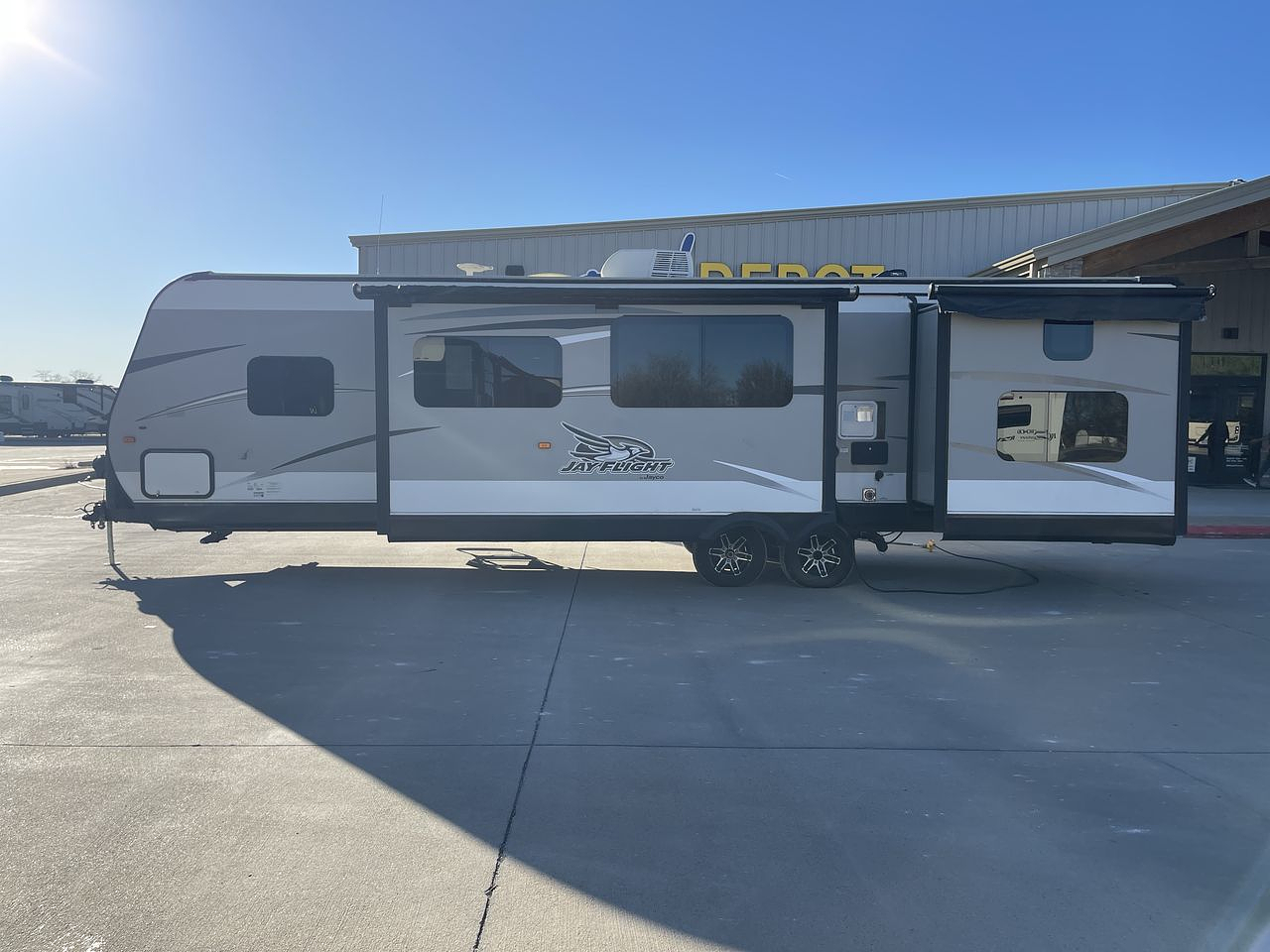 2017 JAYCO JAYFLIGHT 32BHDS
