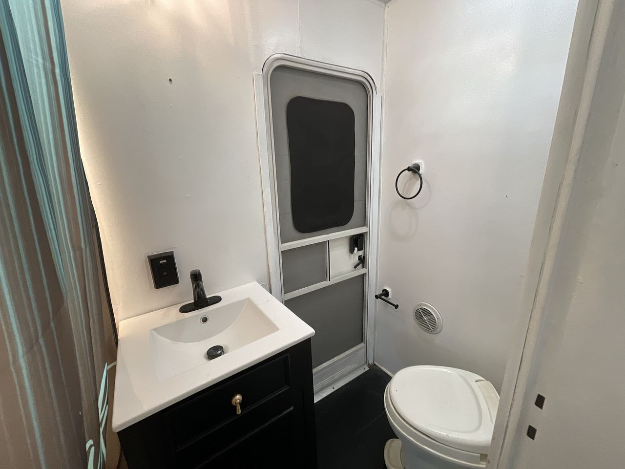 2013 ZINGER ZT-310-SB