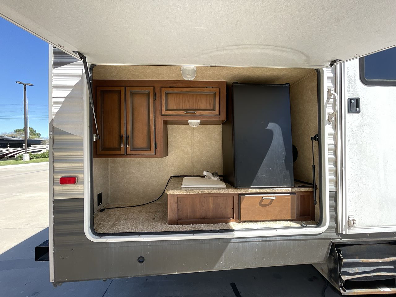 2013 ZINGER ZT-310-SB