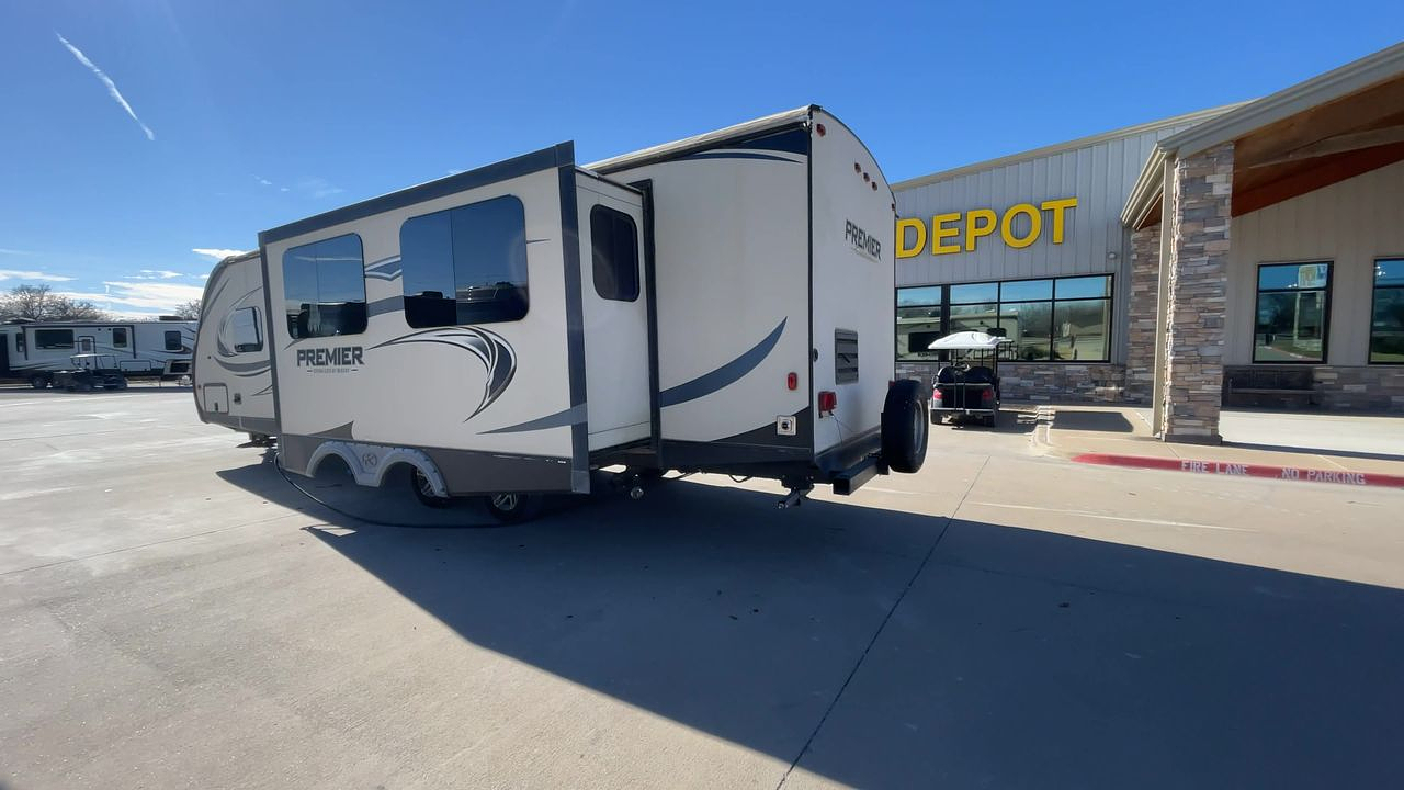 2018 KEYSTONE PREMIER 30RIPR