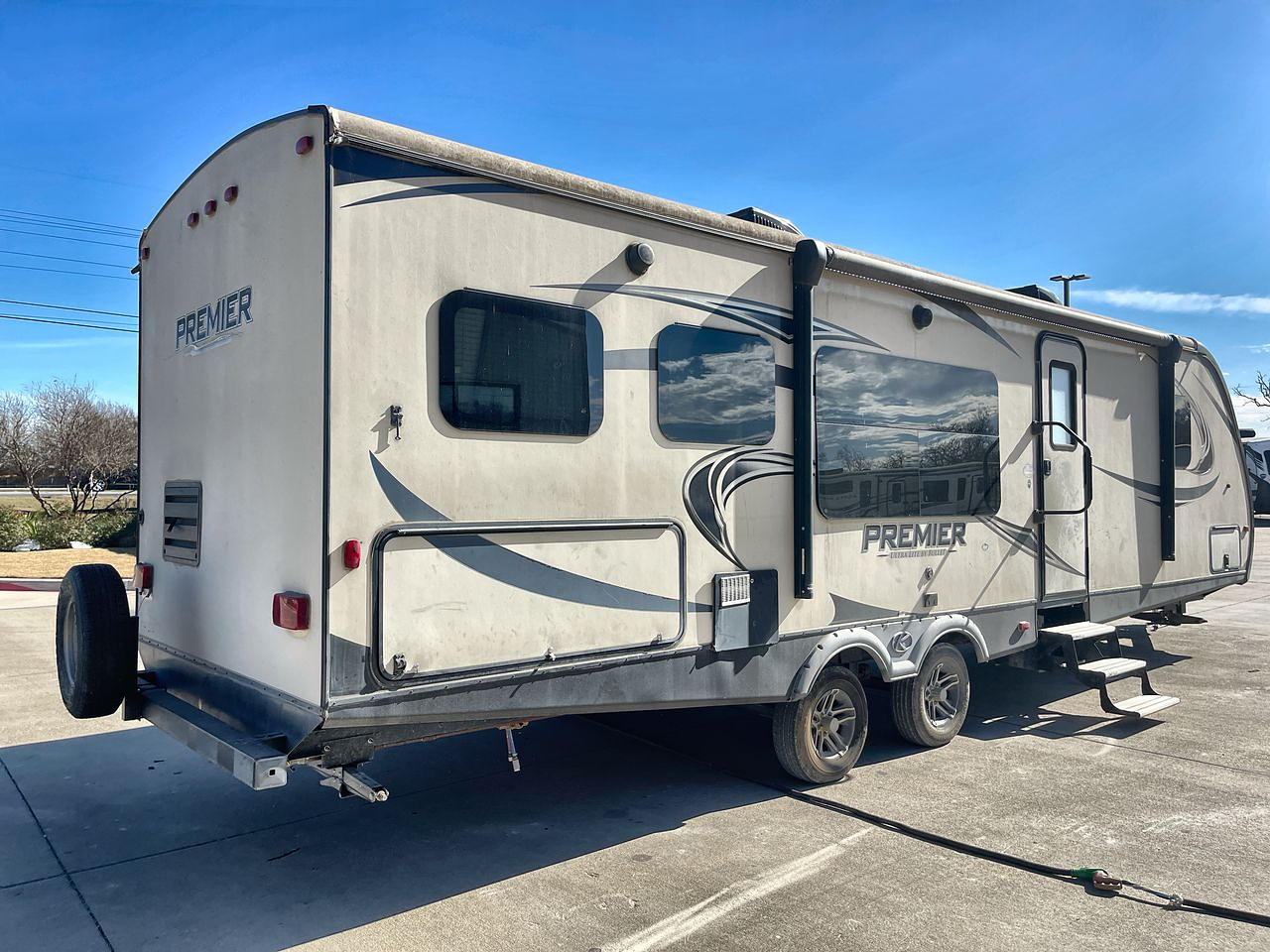 2018 KEYSTONE PREMIER 30RIPR