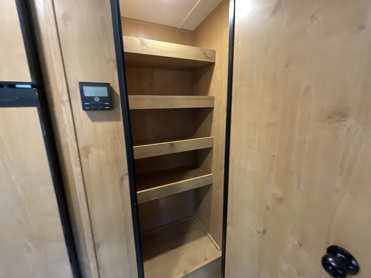 2023 RIVERSIDE RETRO 245RB