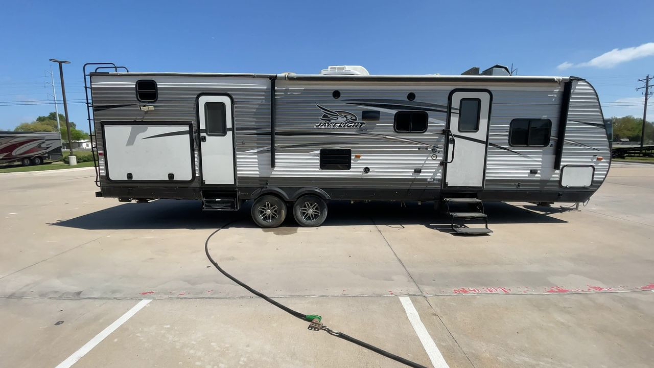 2017 JAYCO JAYFLIGHT 32BHDS