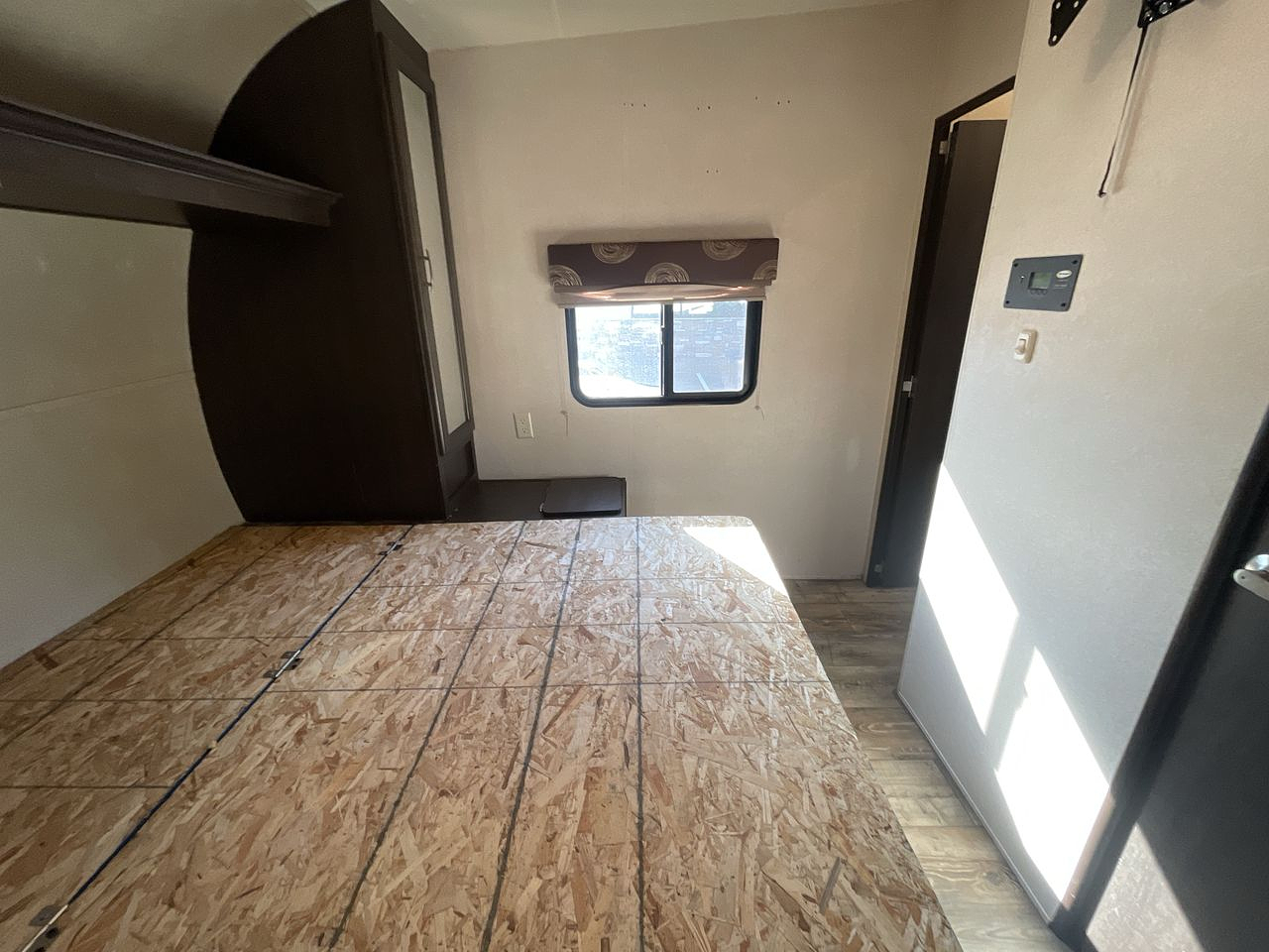 2018 FOREST RIVER SANDSTORM 271GSLR